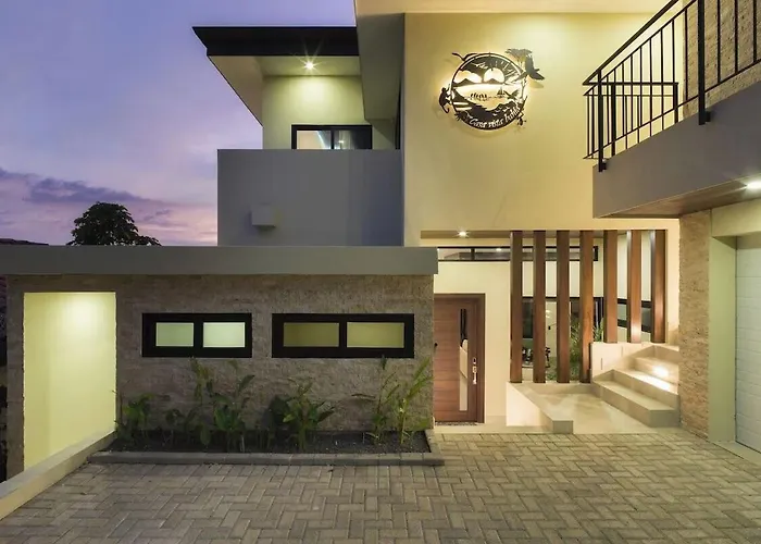 Luxury Ocean View Villa *