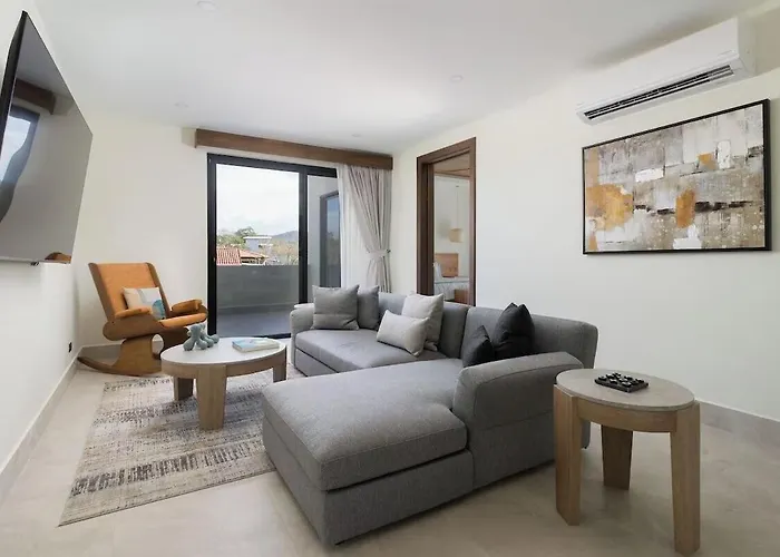 Luxury Ocean View Villa Playa Hermosa (Guanacaste)