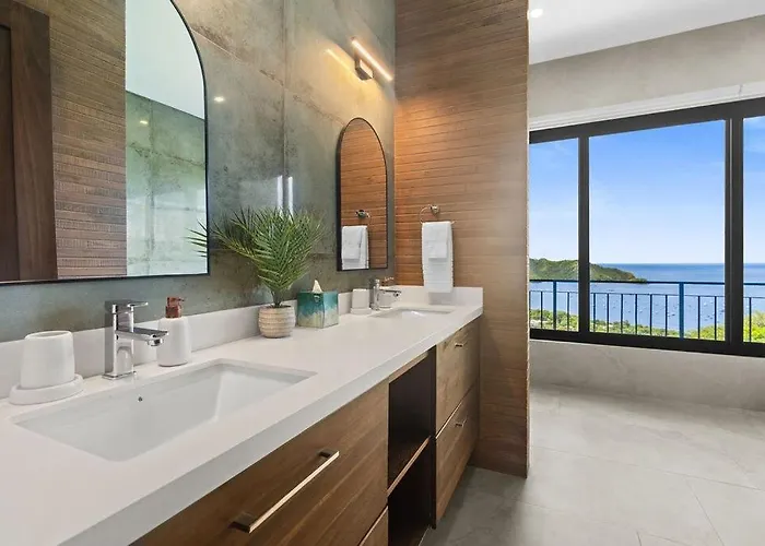 Villa Luxury Ocean View Playa Hermosa (Guanacaste)