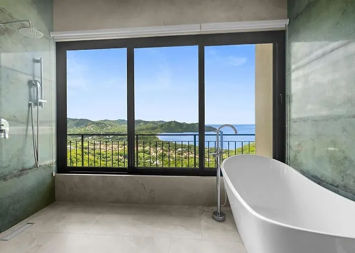 Luxury Ocean View * Playa Hermosa (Guanacaste)